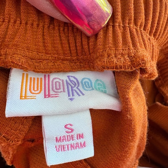 LuLaRoe Lena Pants - Picture 9 of 9